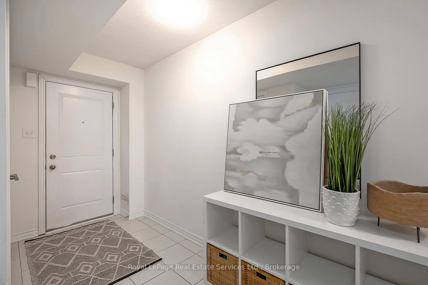Photo 3 of Unit 34, 383 Dundas Street E, Hamilton, Waterdown — HOMEH