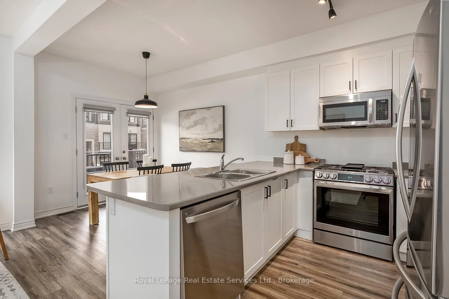 Photo 7 of Unit 34, 383 Dundas Street E, Hamilton, Waterdown — HOMEH