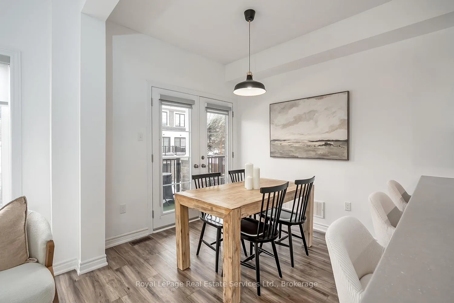 Photo 16 of Unit 34, 383 Dundas Street E, Hamilton, Waterdown — HOMEH