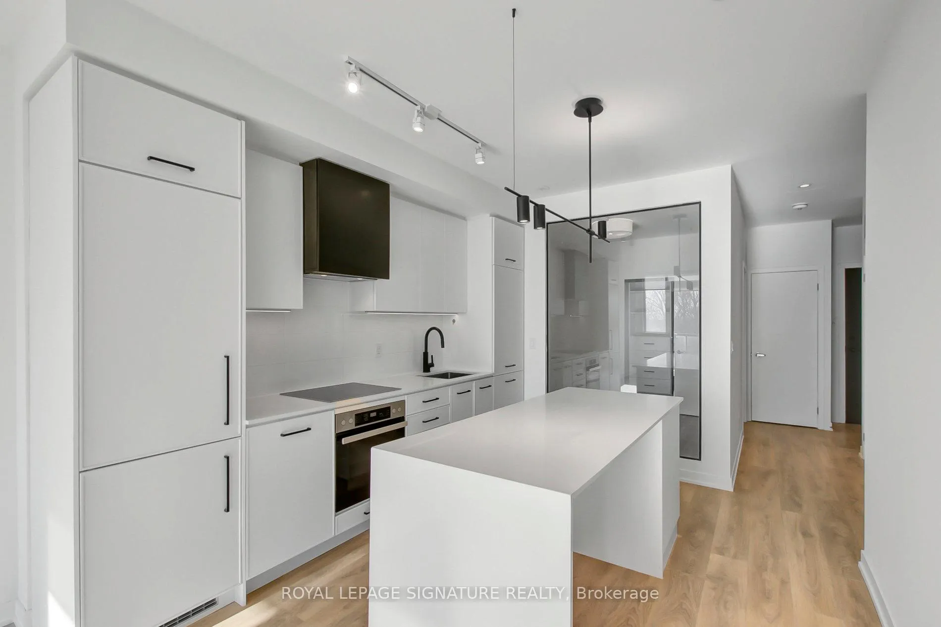Photo 3 of Unit 412, 899 Queen Street E, Toronto, South Riverdale — HOMEH