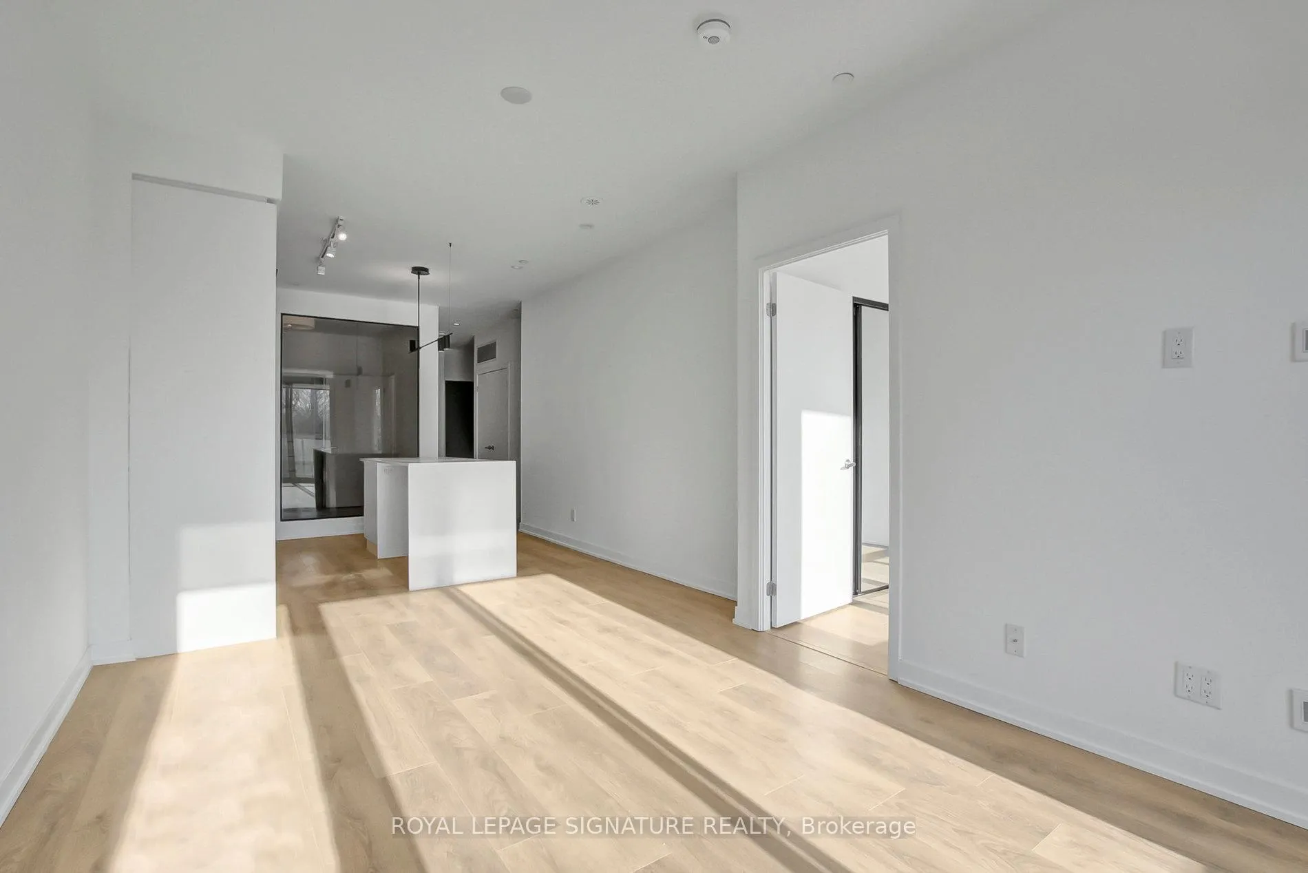 Photo 12 of Unit 412, 899 Queen Street E, Toronto, South Riverdale — HOMEH
