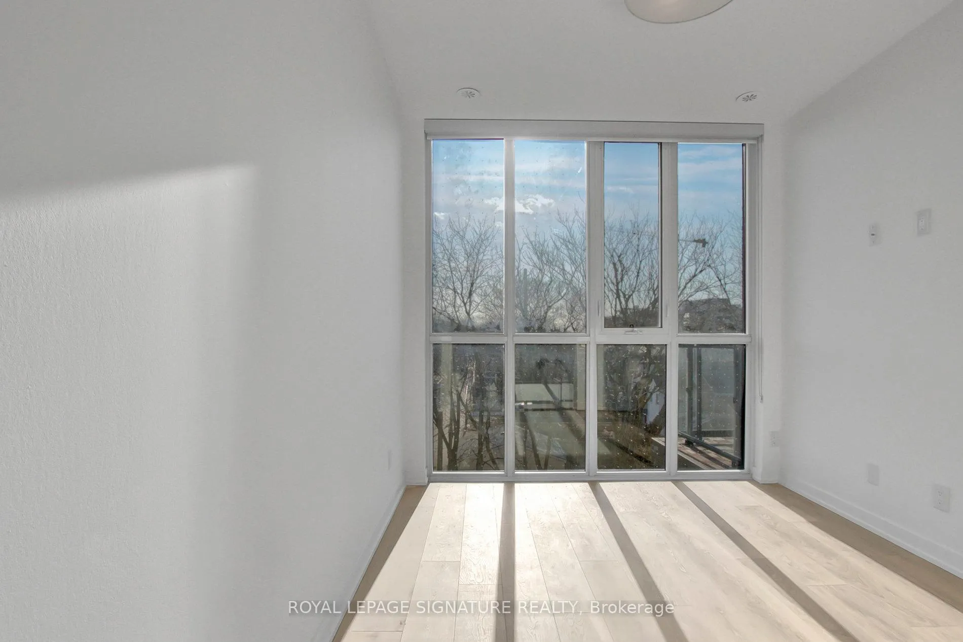 Photo 14 of Unit 412, 899 Queen Street E, Toronto, South Riverdale — HOMEH