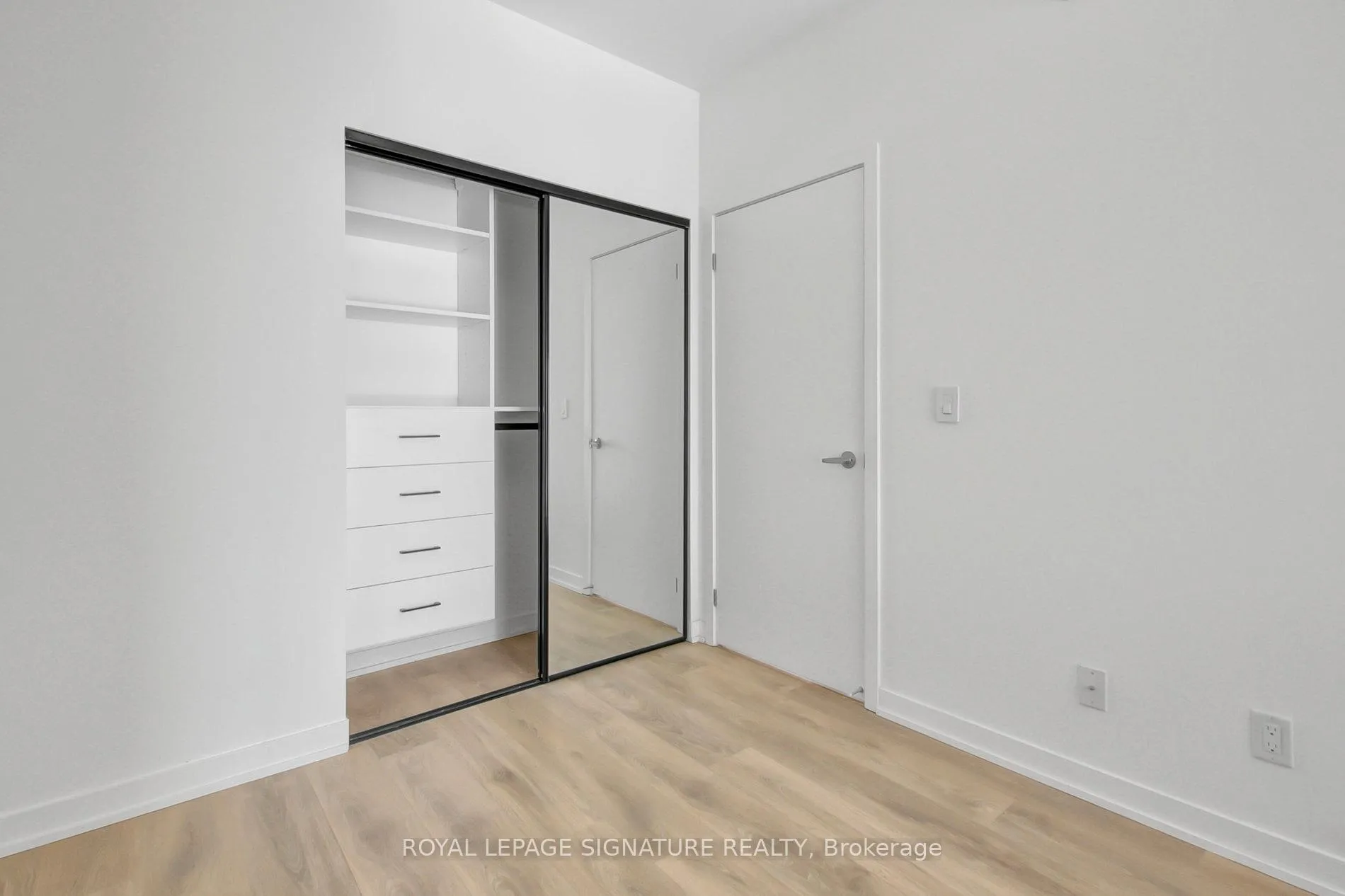 Photo 19 of Unit 412, 899 Queen Street E, Toronto, South Riverdale — HOMEH