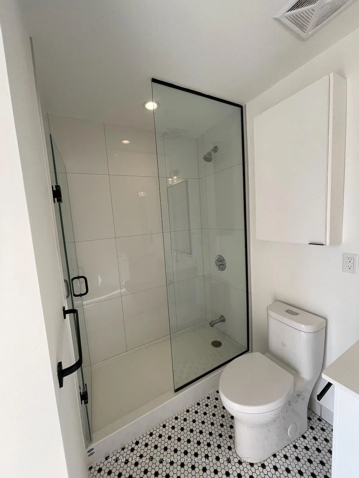 Photo 29 of Unit 412, 899 Queen Street E, Toronto, South Riverdale — HOMEH