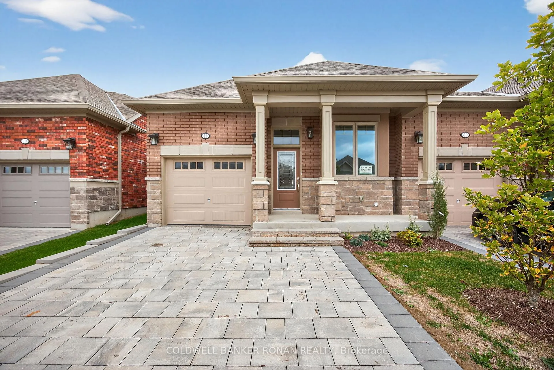 Photo 2 of 71 Appian Way, New Tecumseth, Alliston — HOMEH