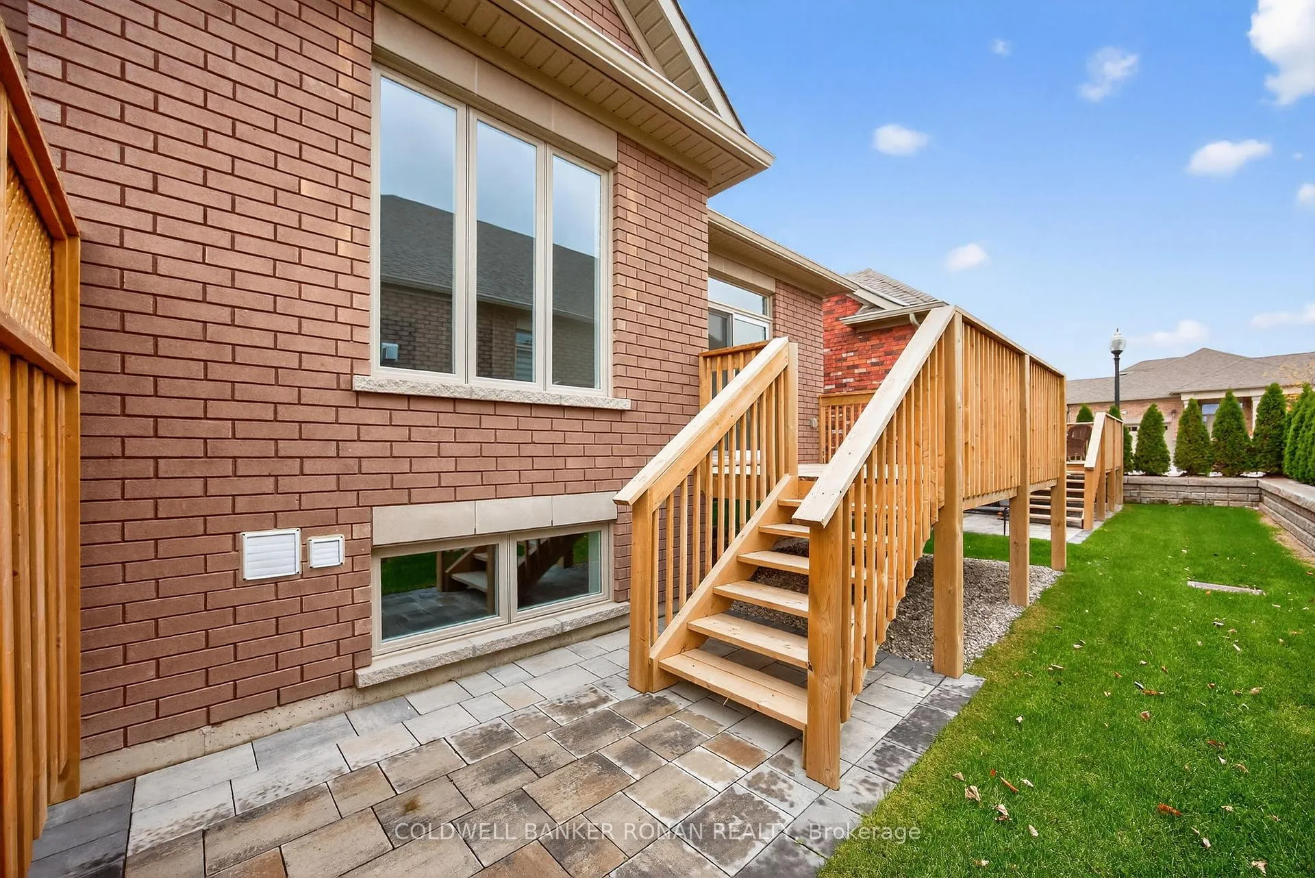 Photo 32 of 71 Appian Way, New Tecumseth, Alliston — HOMEH