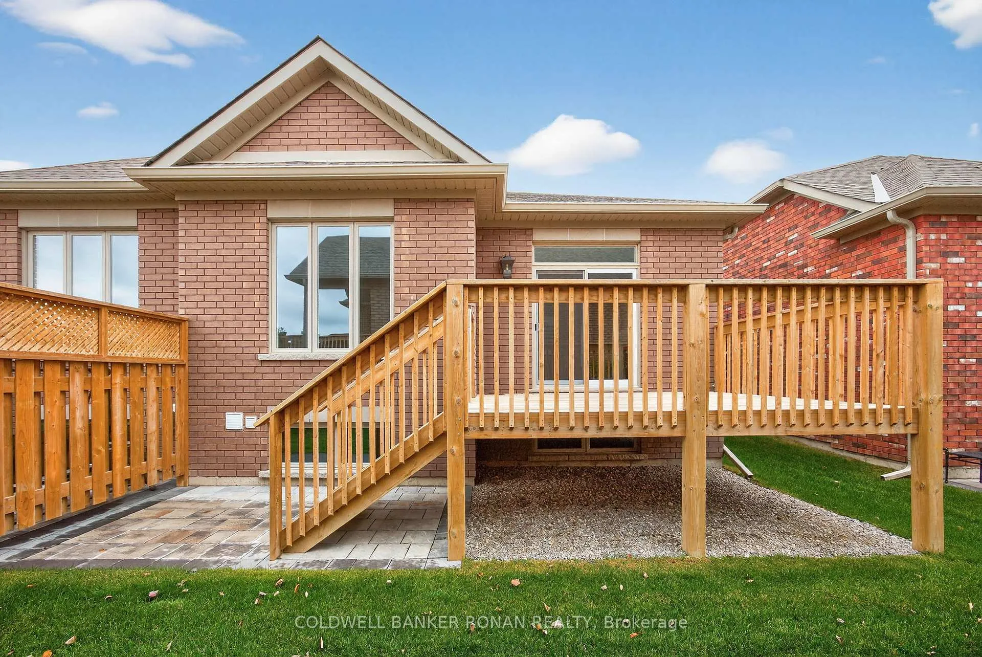 Photo 33 of 71 Appian Way, New Tecumseth, Alliston — HOMEH