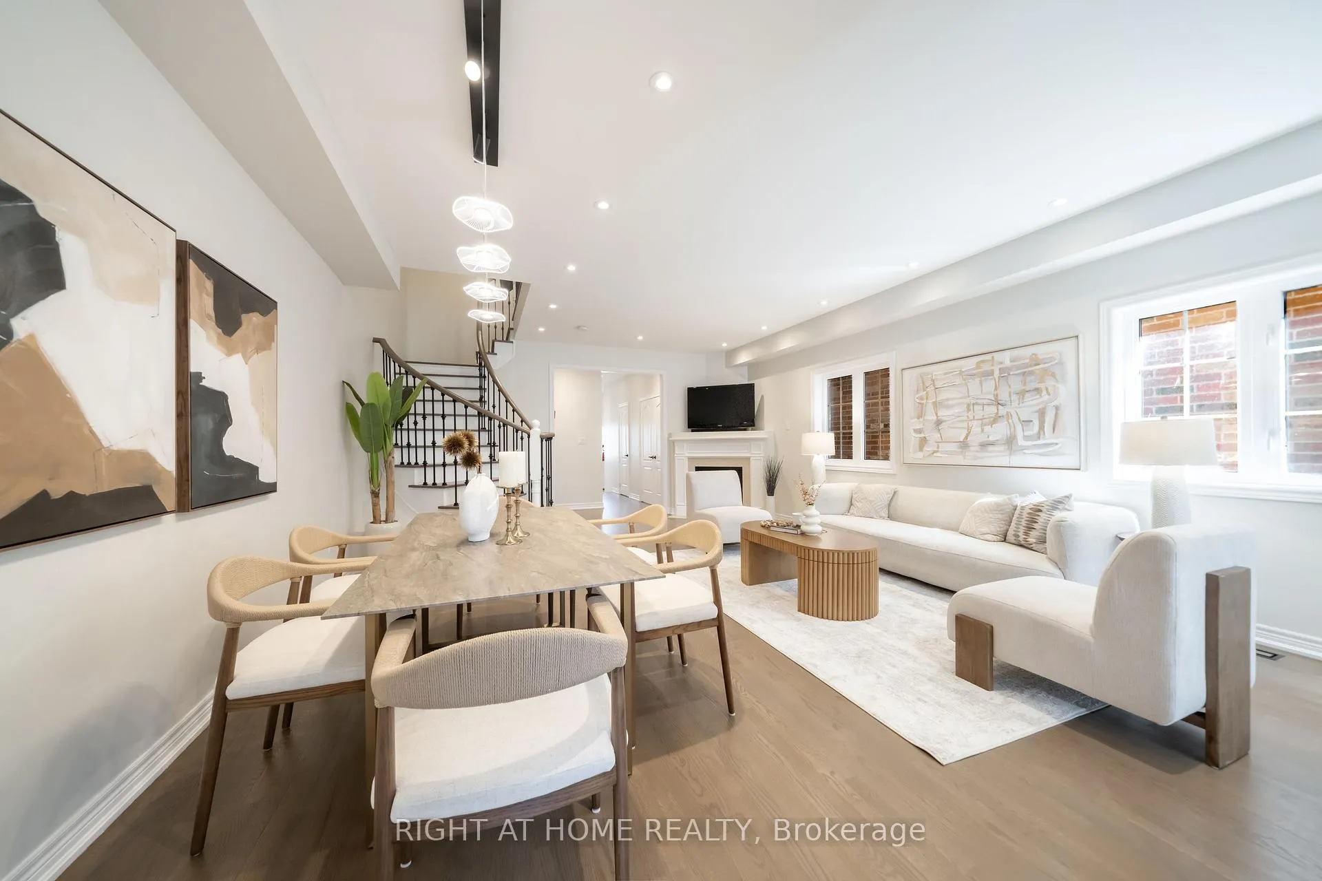 Photo 13 of 14 Lady Loretta Lane, Vaughan, Patterson — HOMEH
