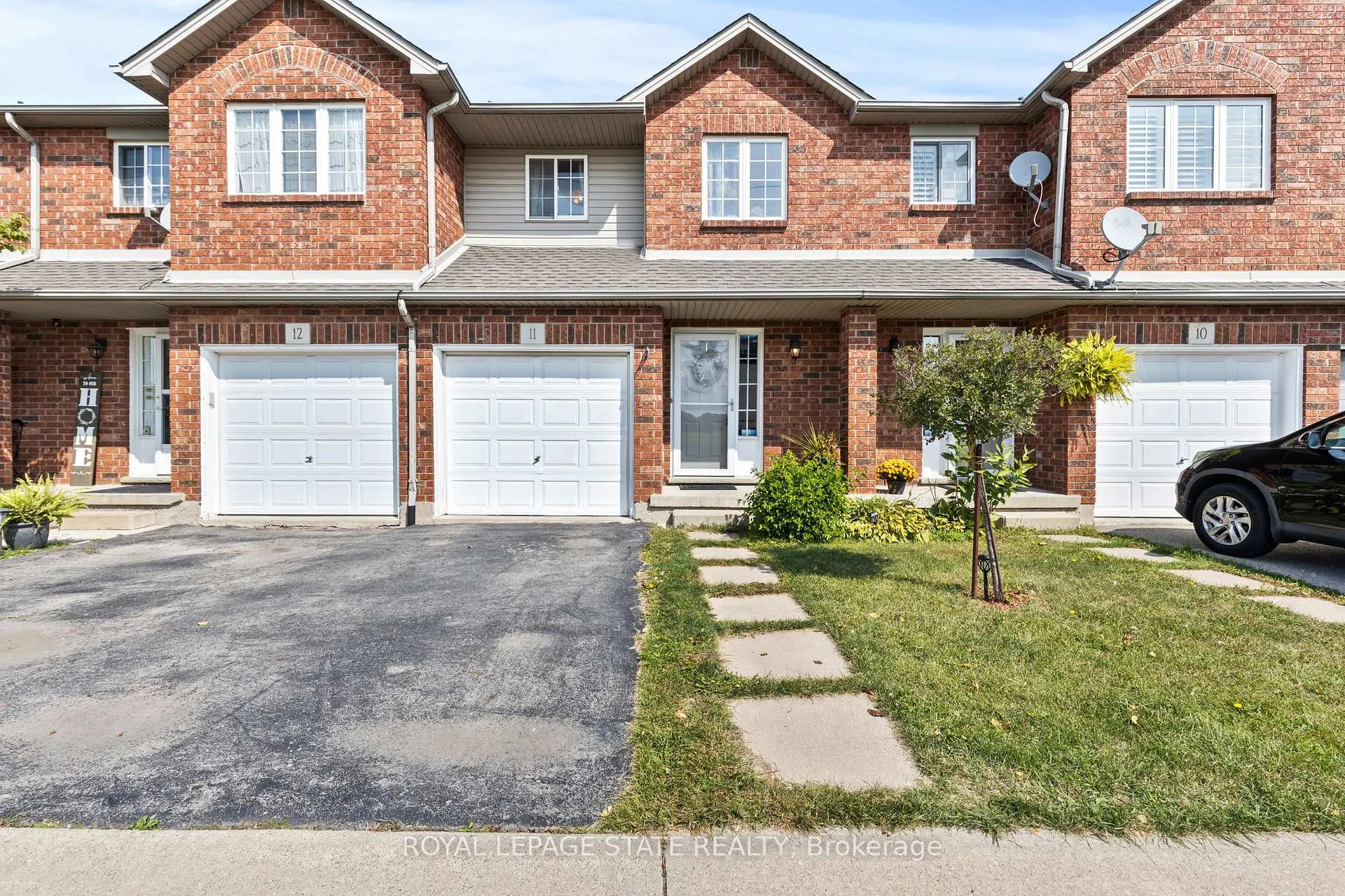Photo 1 of Unit 11, 1860 Upper Gage Avenue, Hamilton, Allison — HOMEH