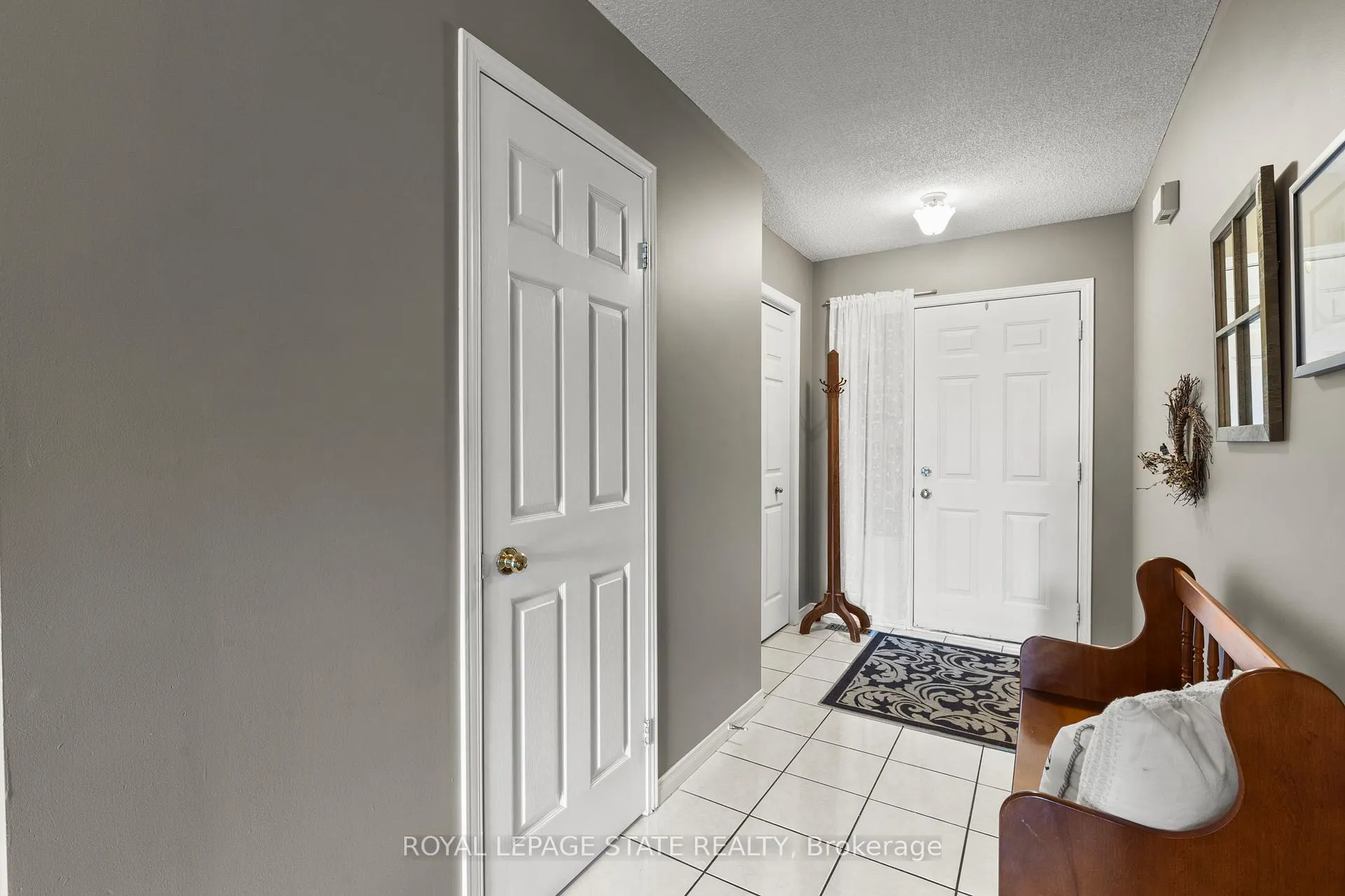 Photo 8 of Unit 11, 1860 Upper Gage Avenue, Hamilton, Allison — HOMEH
