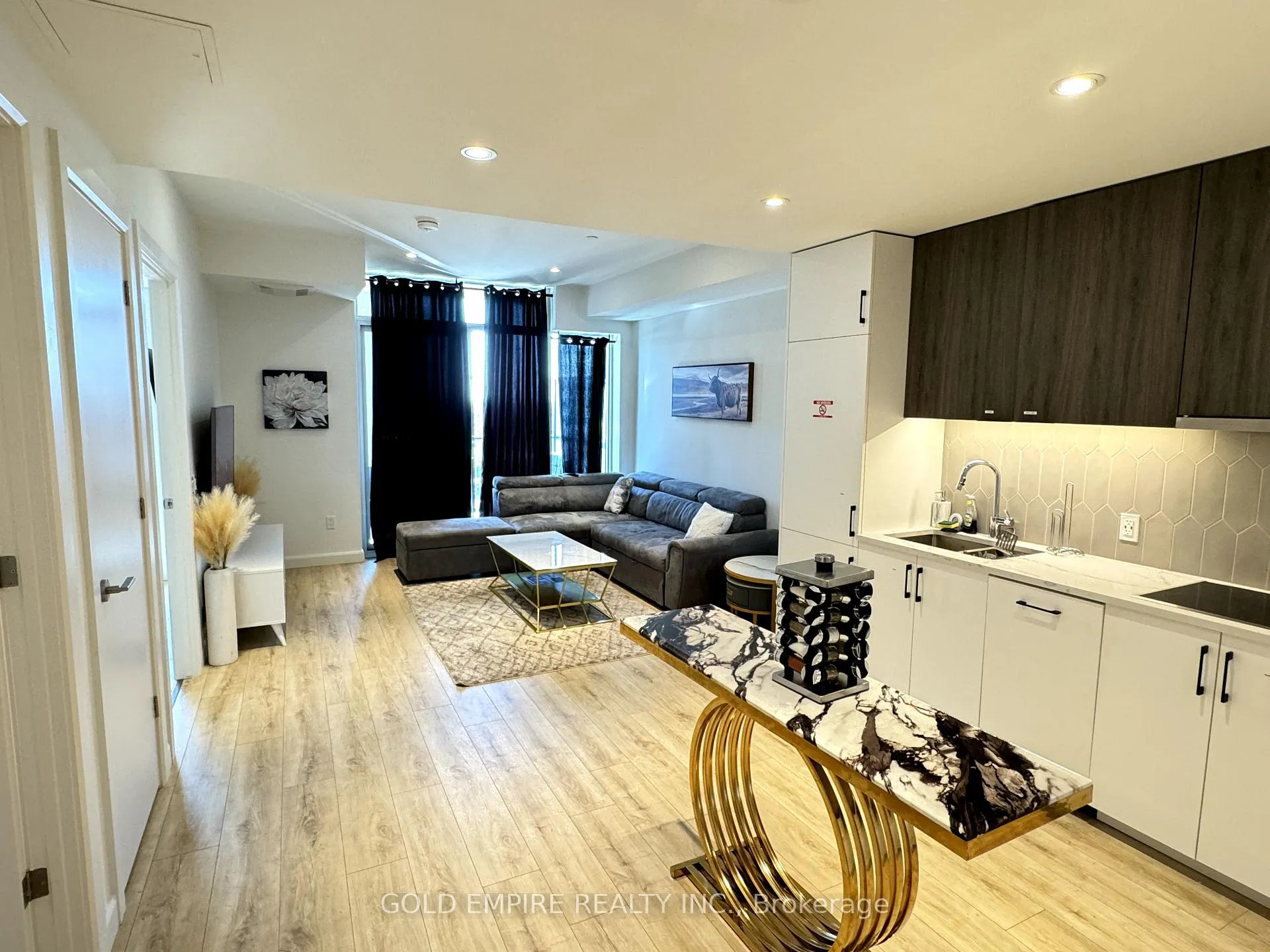 Photo 7 of Unit 1306, 741 King Street, Kitchener — HOMEH
