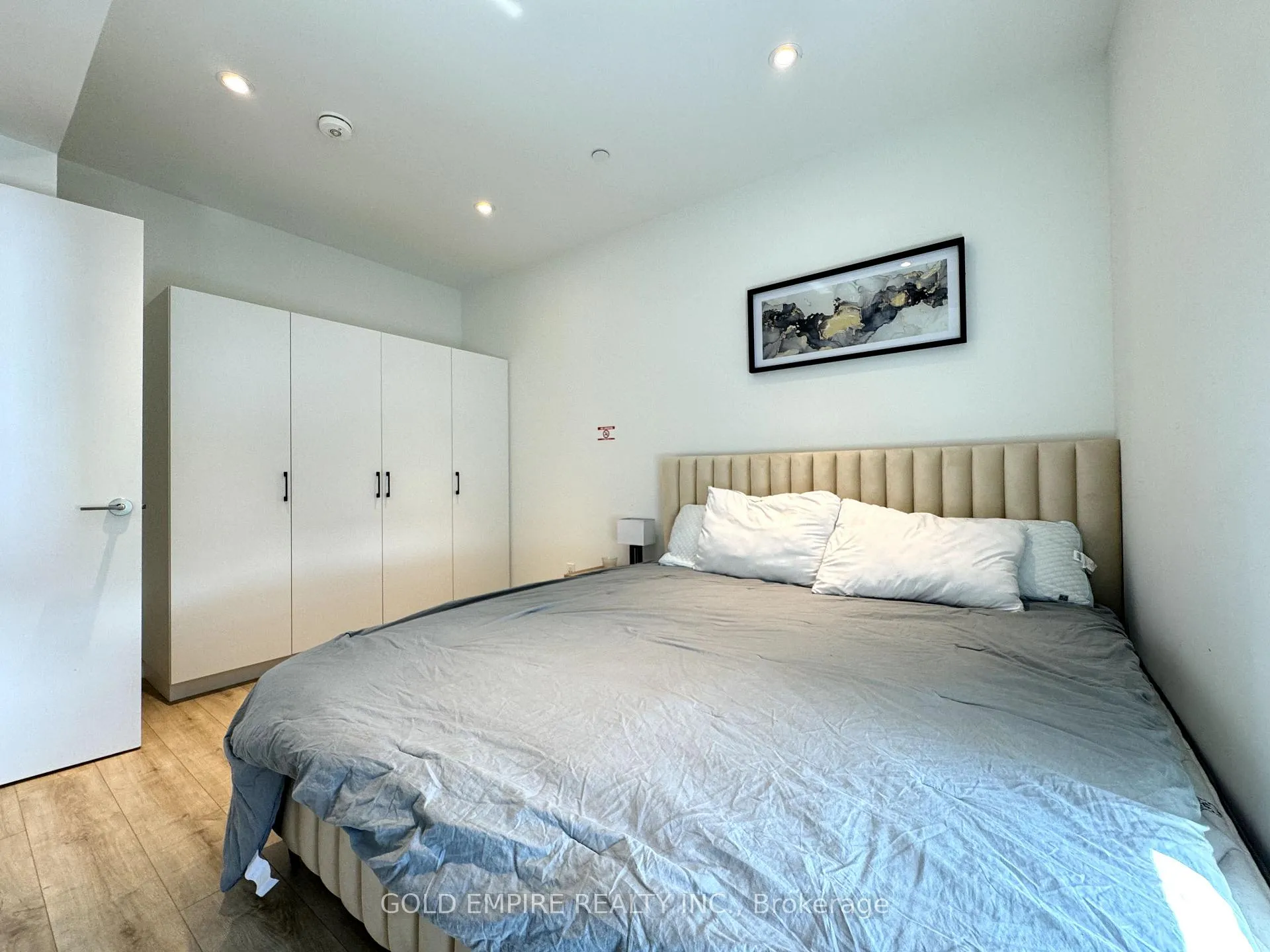 Photo 17 of Unit 1306, 741 King Street, Kitchener — HOMEH