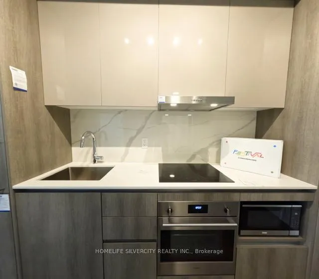 Photo 9 of Unit 2610, 225 Commerce Street, Vaughan, Vaughan Corporate Centre — HOMEH
