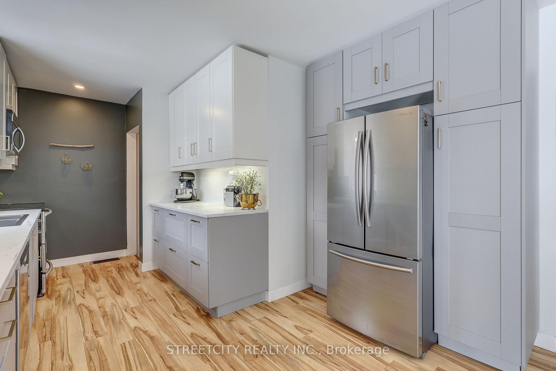 Photo 15 of 37 Lyndale Avenue, Central Elgin, Rural Central Elgin — HOMEH