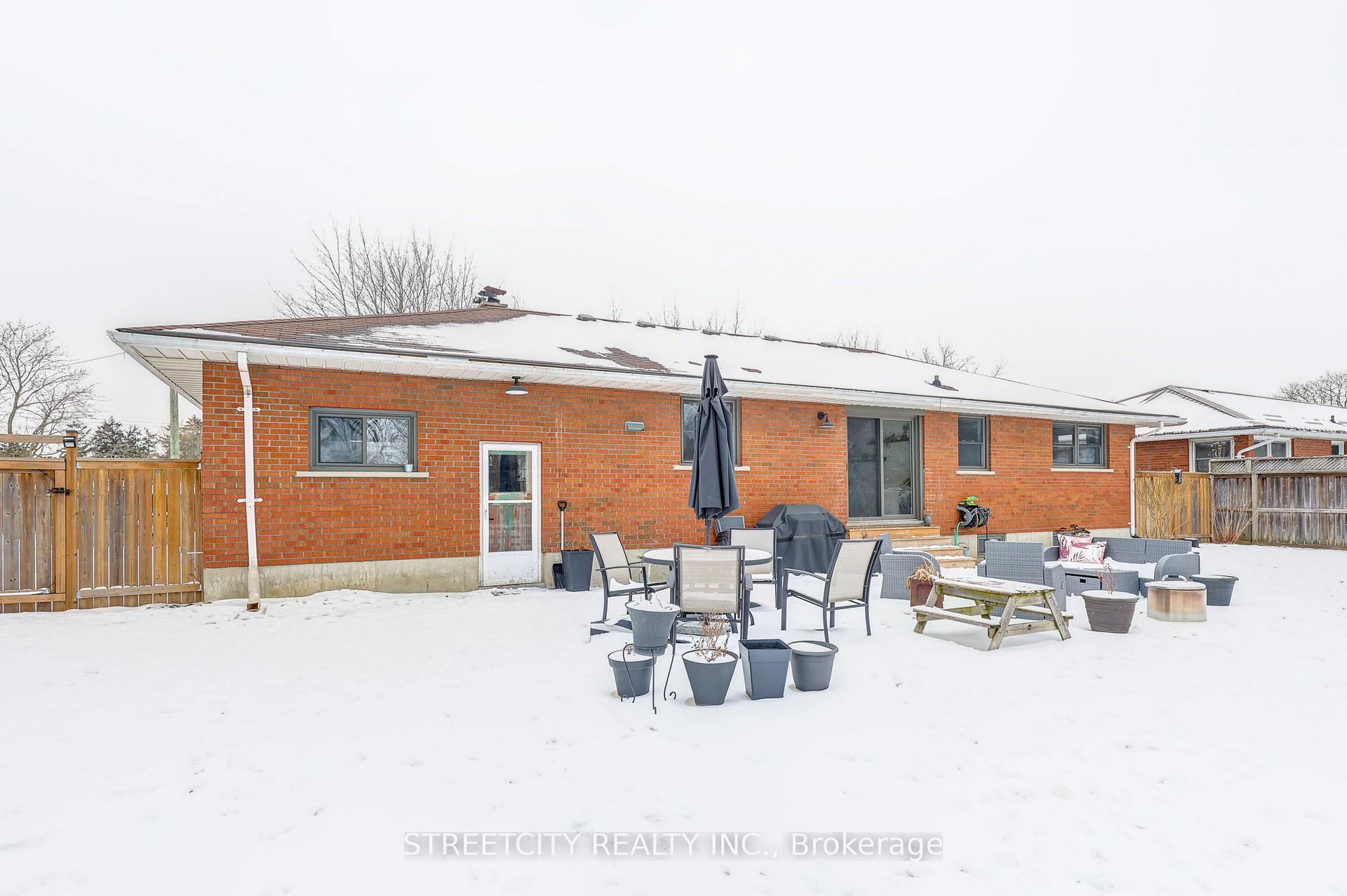 Photo 38 of 37 Lyndale Avenue, Central Elgin, Rural Central Elgin — HOMEH