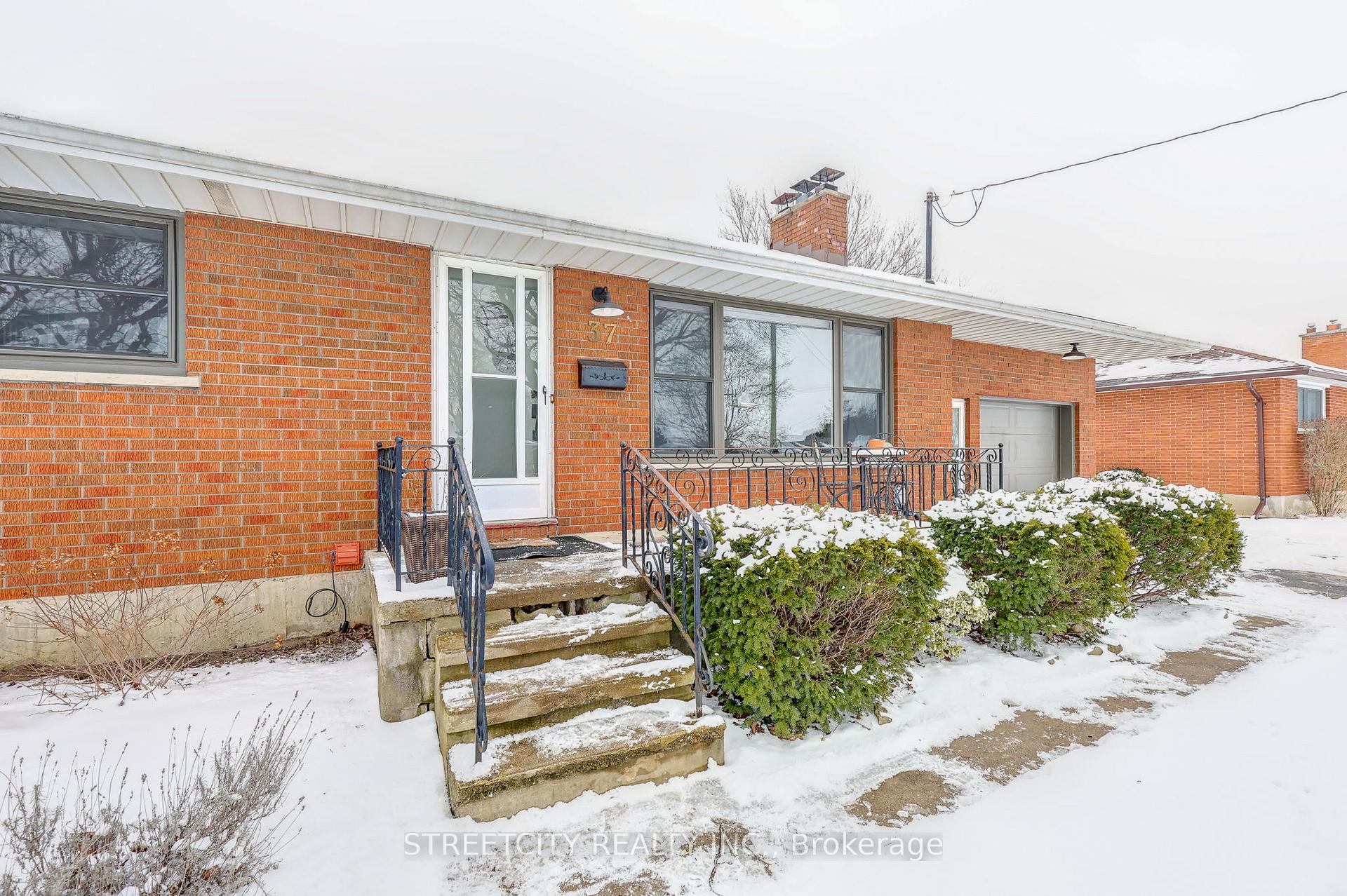 Photo 39 of 37 Lyndale Avenue, Central Elgin, Rural Central Elgin — HOMEH