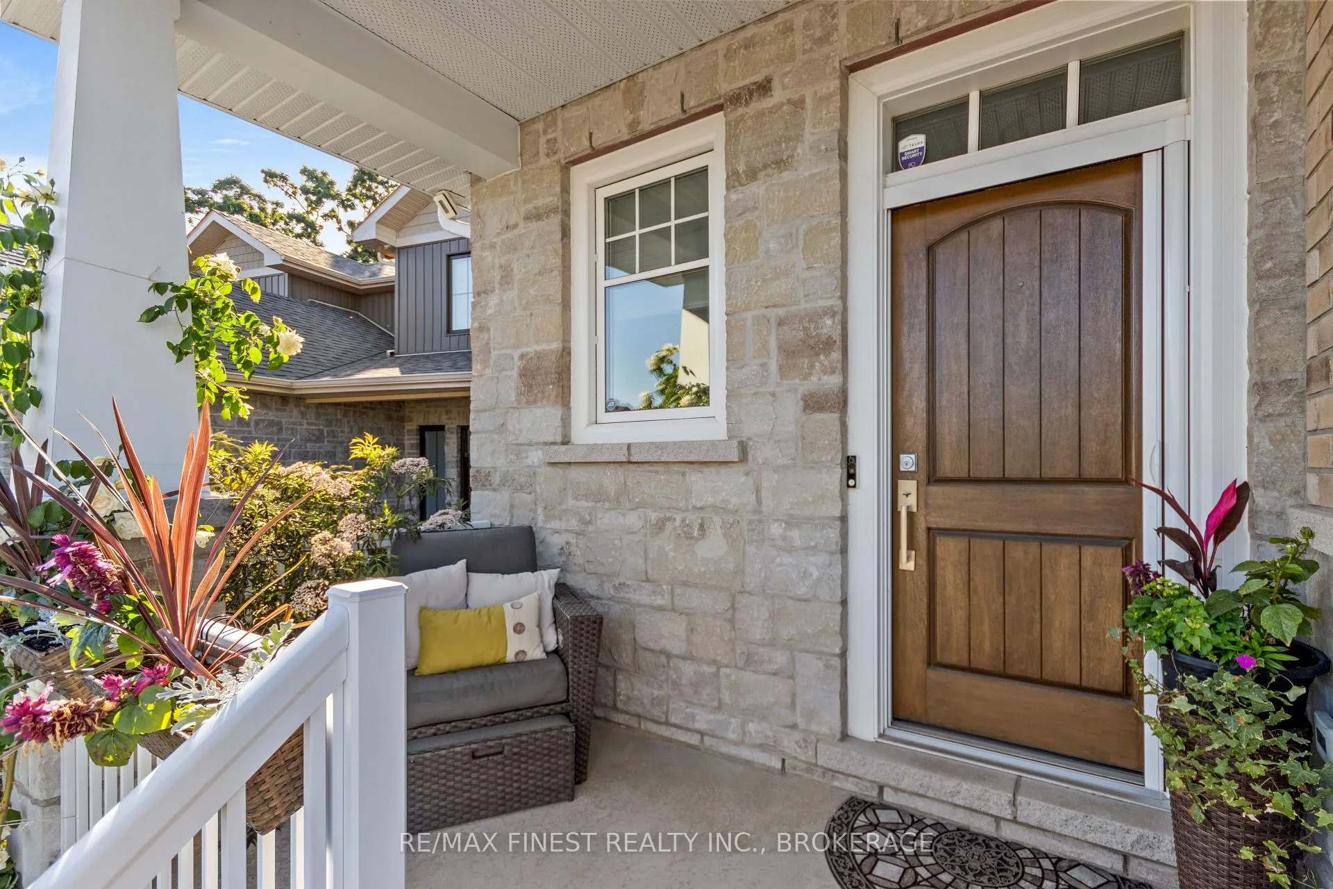 Photo 6 of 157 Islandview Drive, Loyalist, Amherstview — HOMEH