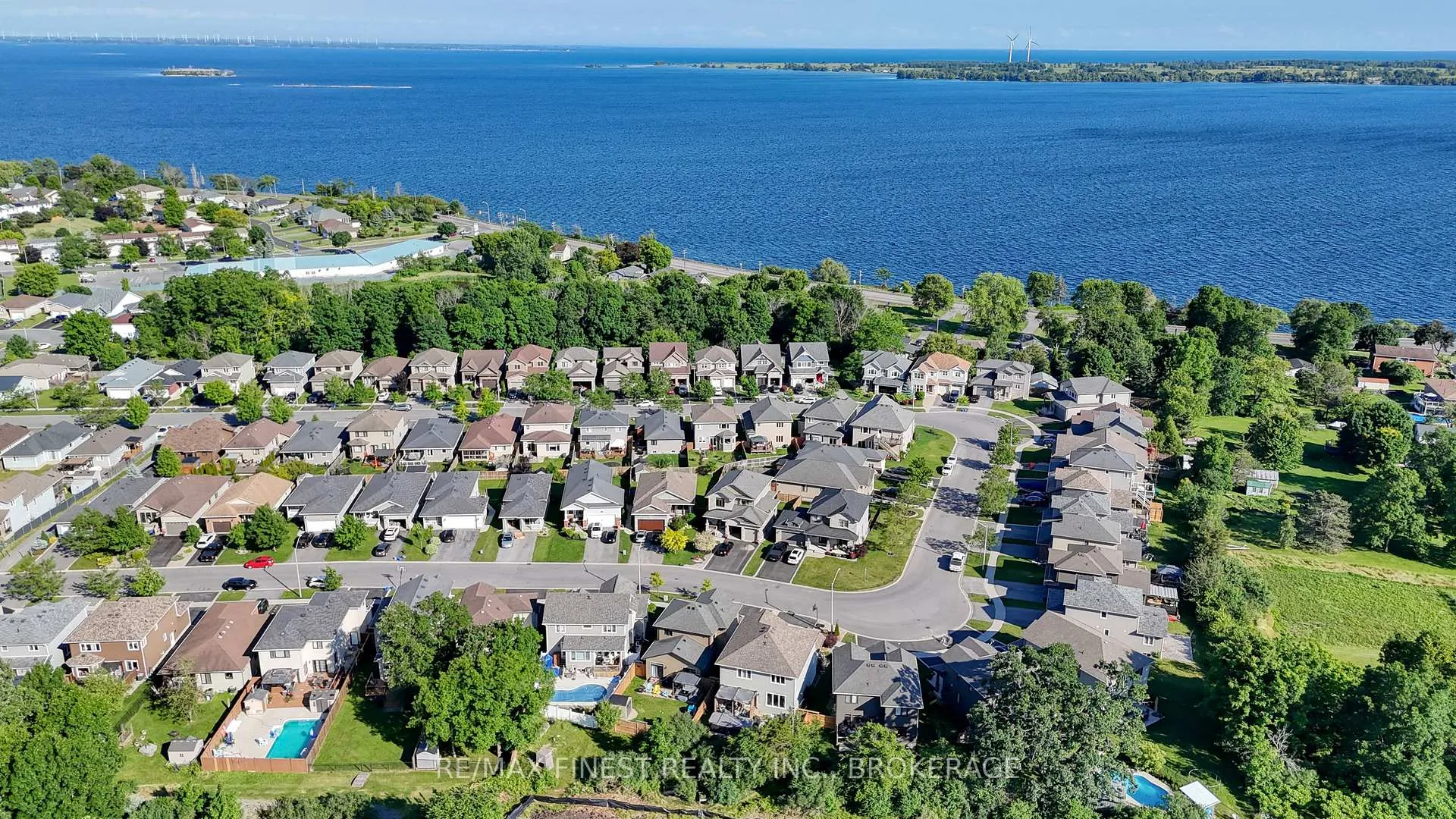Photo 8 of 157 Islandview Drive, Loyalist, Amherstview — HOMEH