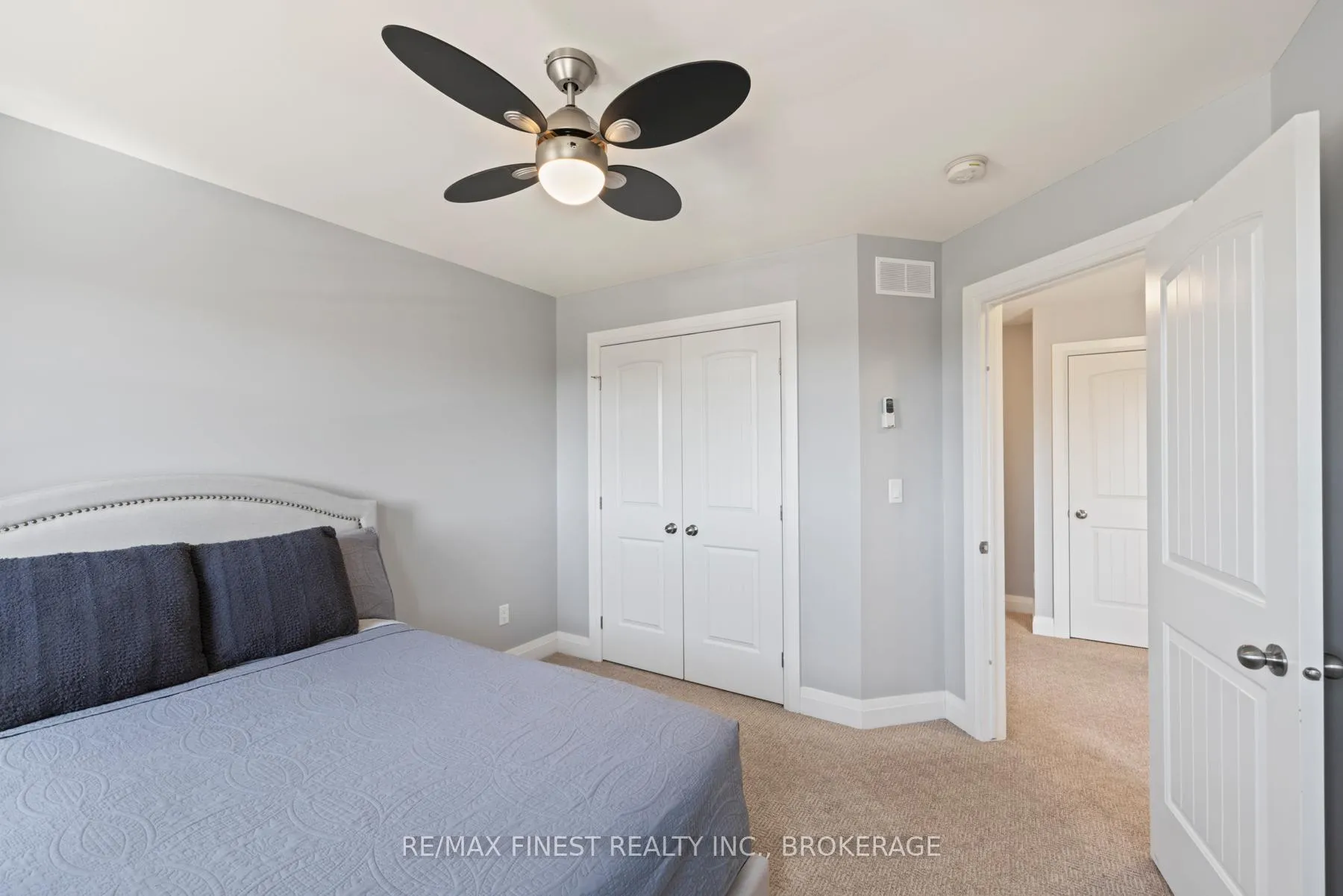 Photo 38 of 157 Islandview Drive, Loyalist, Amherstview — HOMEH