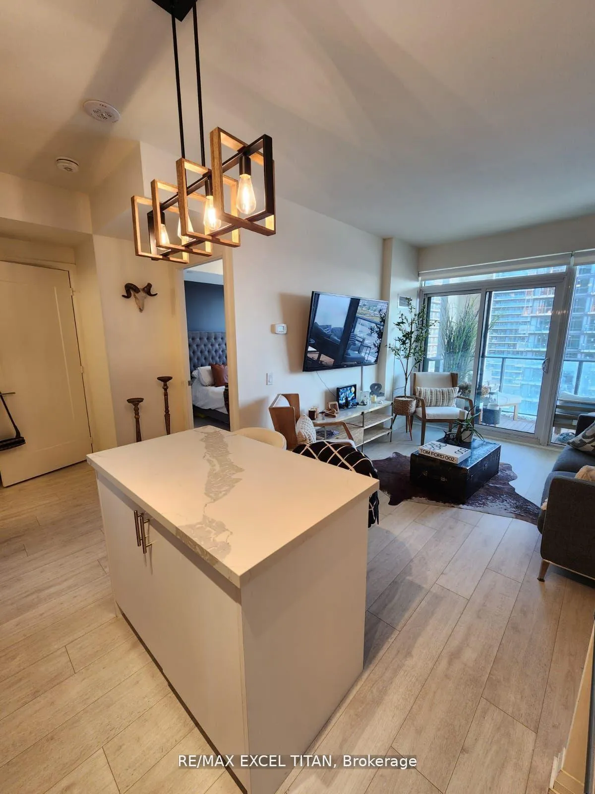 Photo 5 of Unit 1617, 9000 Jane Street, Vaughan, Concord — HOMEH