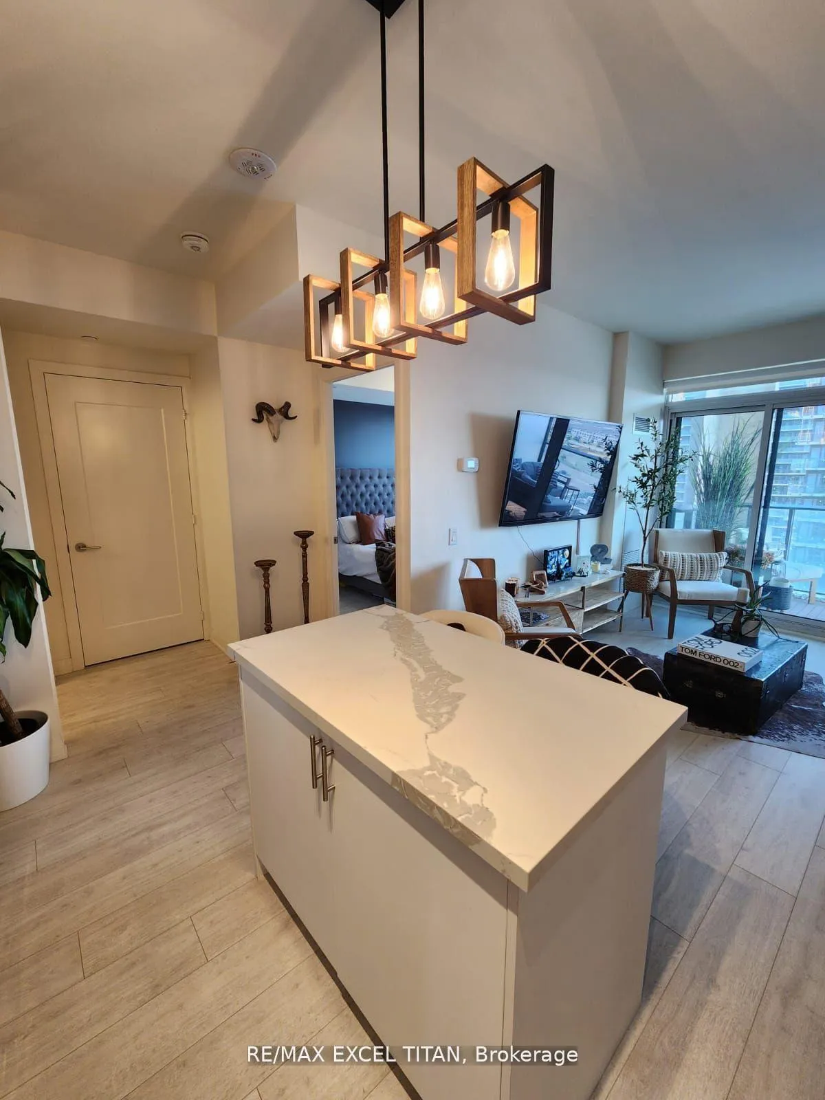 Photo 10 of Unit 1617, 9000 Jane Street, Vaughan, Concord — HOMEH