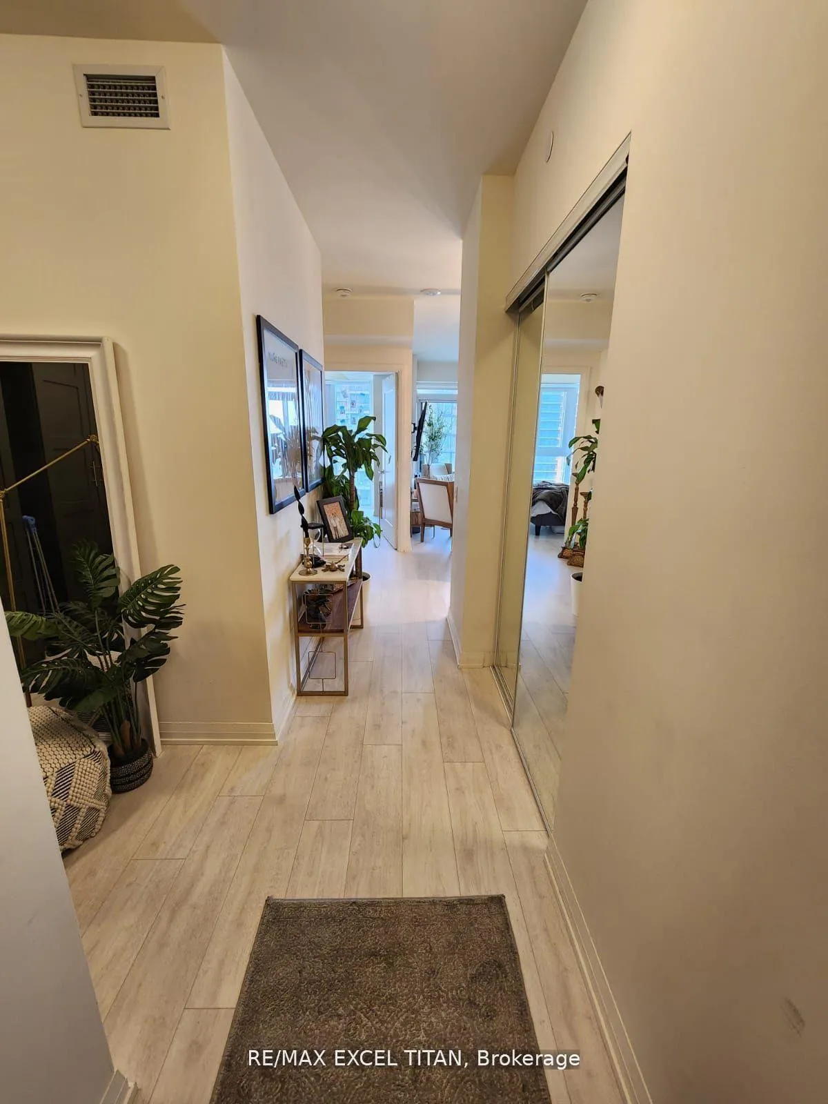 Photo 15 of Unit 1617, 9000 Jane Street, Vaughan, Concord — HOMEH