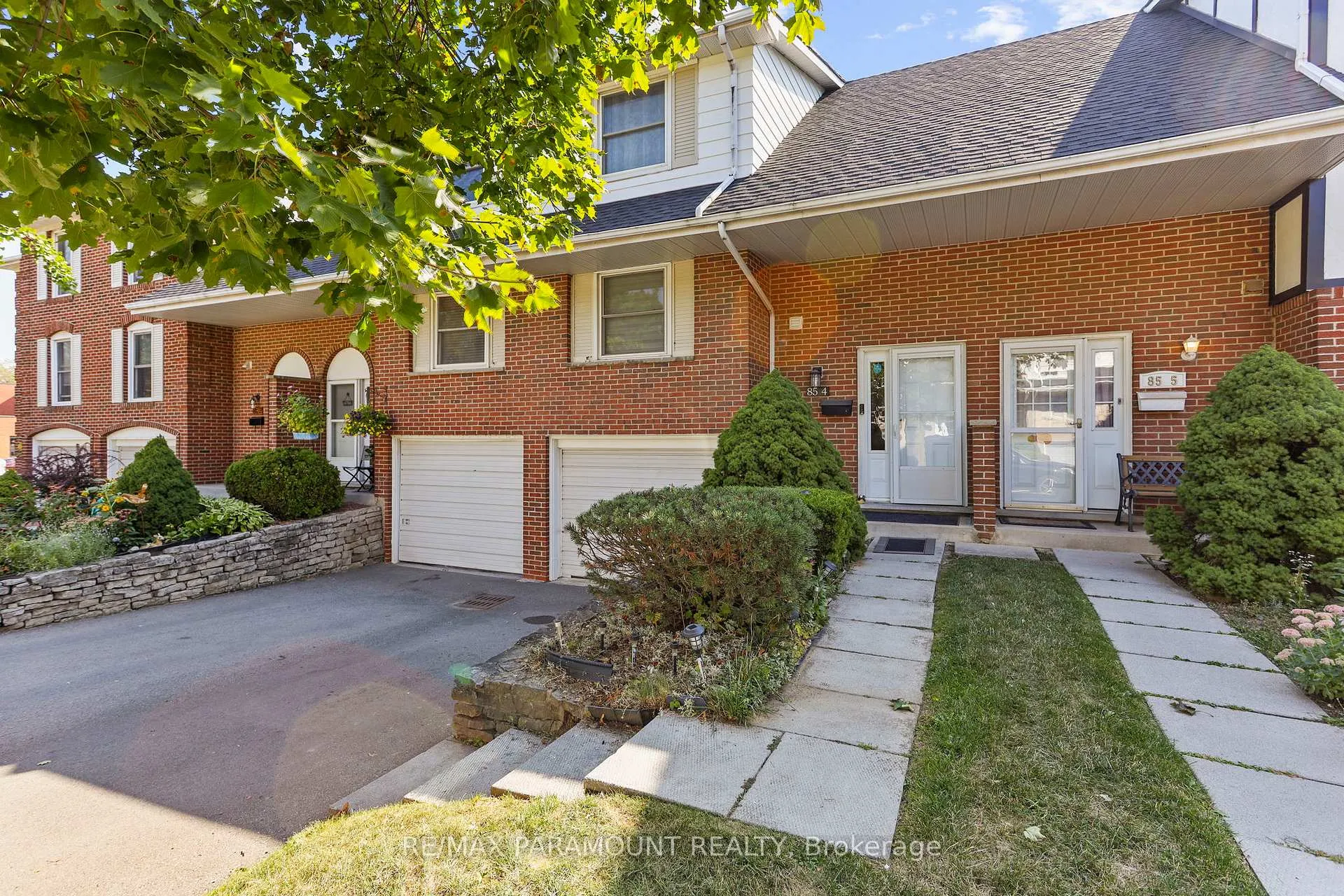 Front of Unit 4, 85 Albright Road