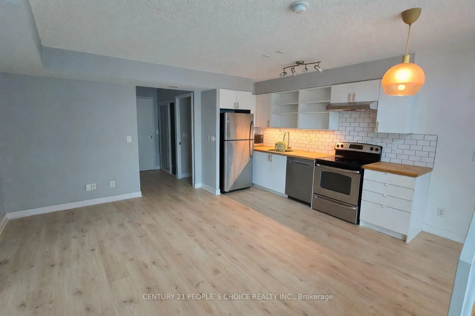 Photo 7 of Unit 2508, 155 Legion Road N, Etobicoke, Mimico — HOMEH