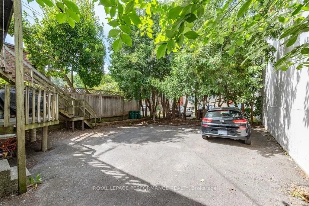 Photo 16 of Unit A, 721 Cooper Street, Ottawa, Ottawa Centre — HOMEH