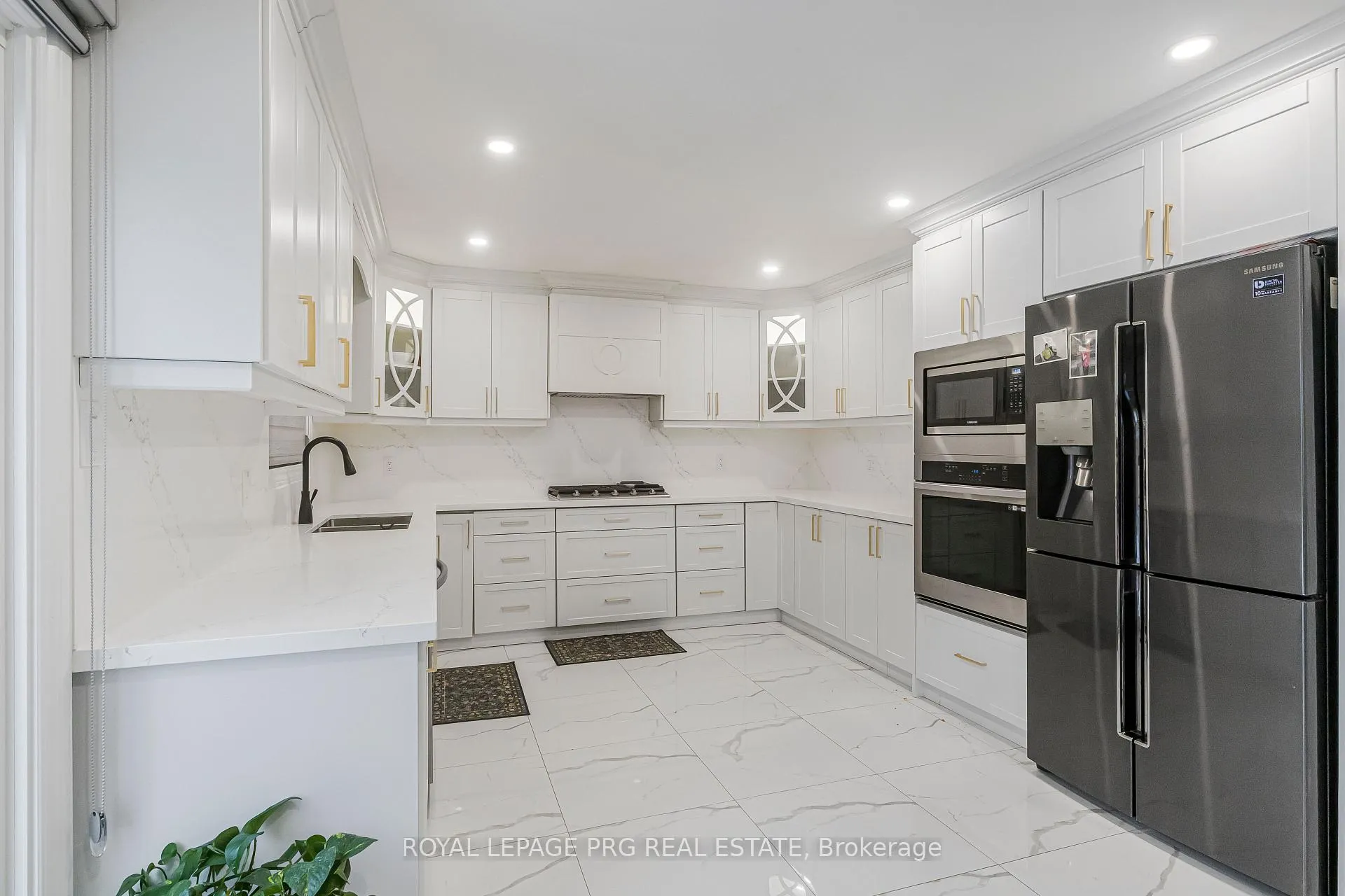 Photo 12 of 226 Mountainberry Road, Brampton, Sandringham-Wellington — HOMEH