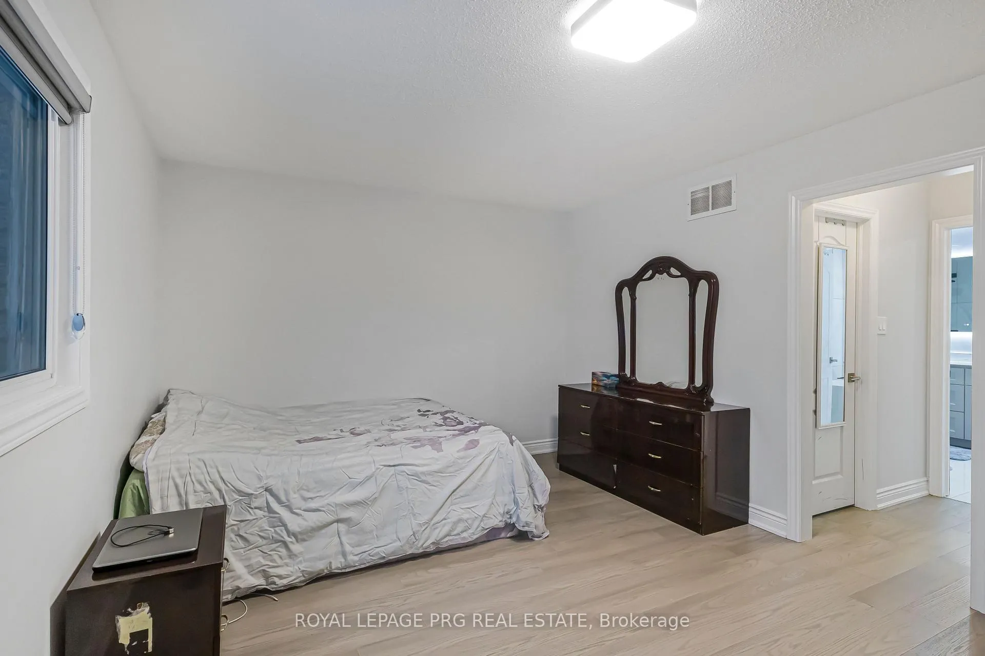 Photo 22 of 226 Mountainberry Road, Brampton, Sandringham-Wellington — HOMEH