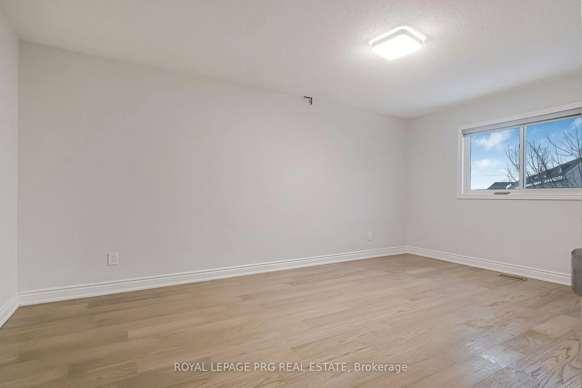 Photo 24 of 226 Mountainberry Road, Brampton, Sandringham-Wellington — HOMEH