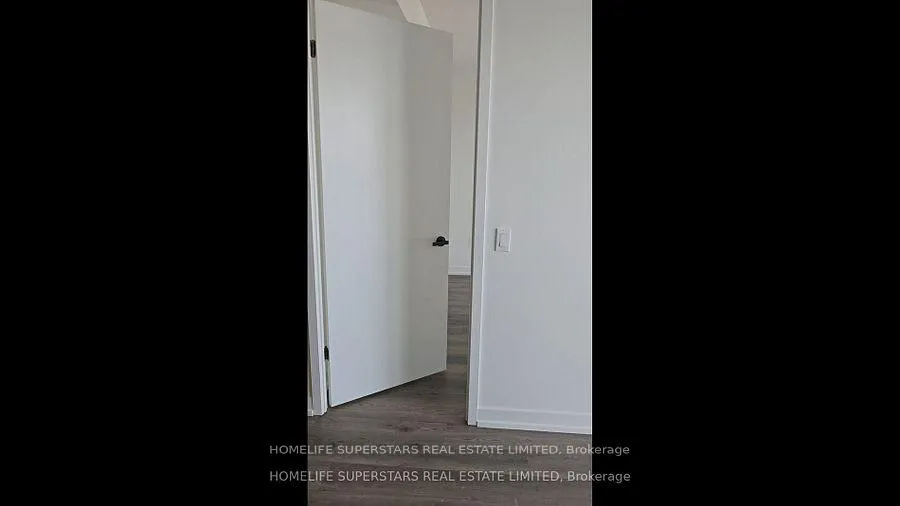 Photo 6 of Unit 4207, 225 Commerce Street, Vaughan, Vaughan Corporate Centre — HOMEH