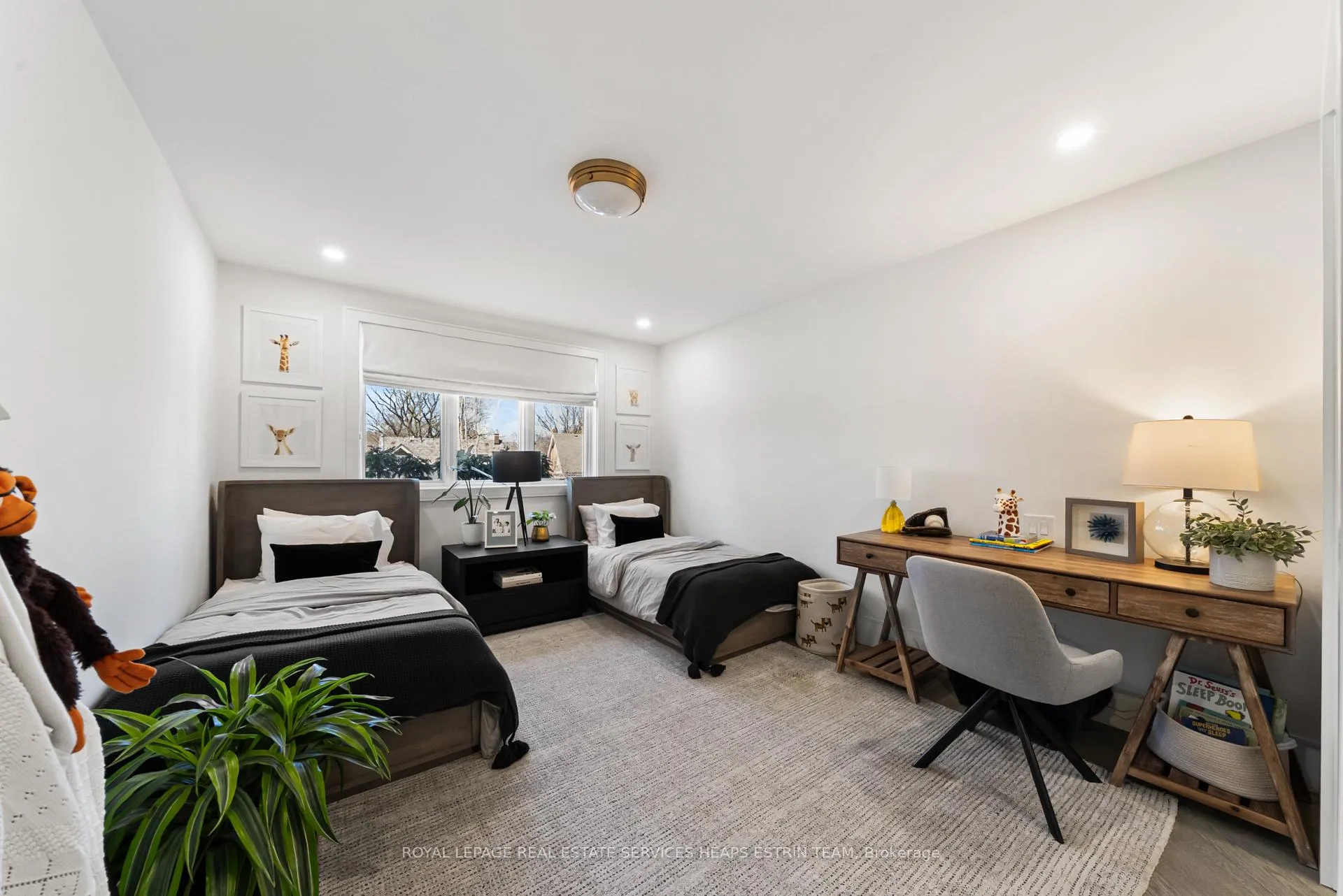 Photo 33 of 94 Binscarth Road, Toronto, Rosedale-Moore Park — HOMEH