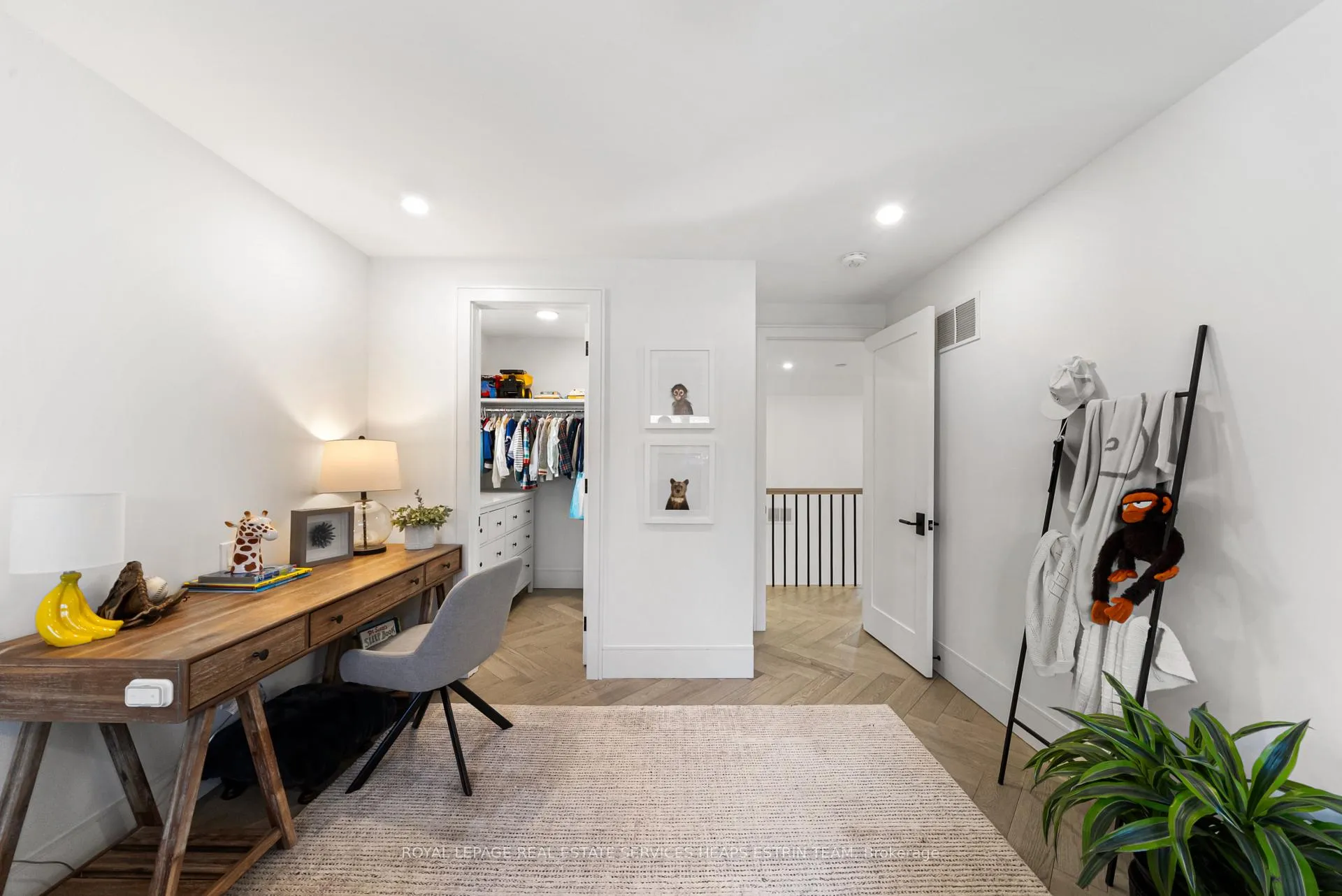 Photo 34 of 94 Binscarth Road, Toronto, Rosedale-Moore Park — HOMEH