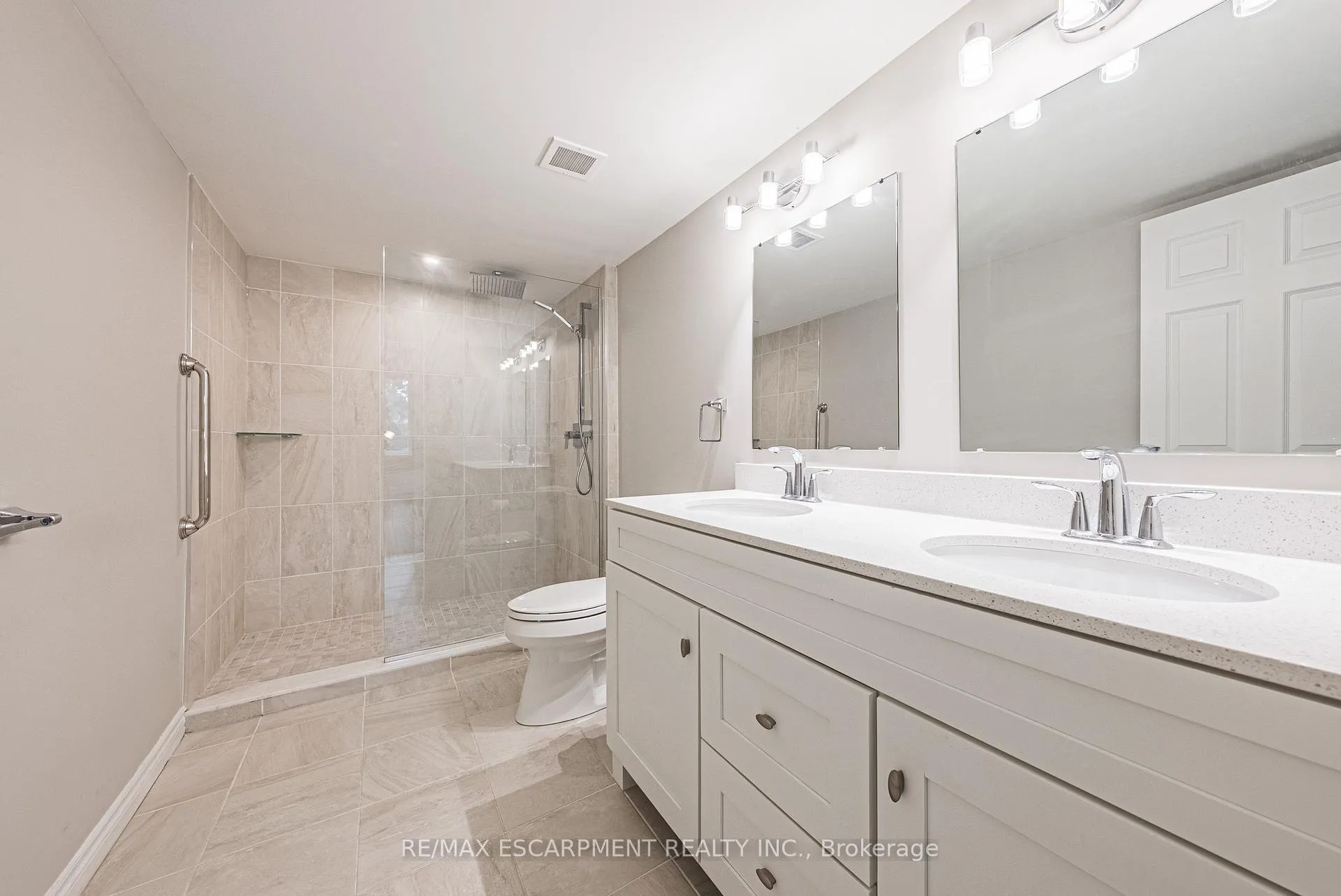 Photo 26 of Unit 215, 150 Wilson Street W, Hamilton, Ancaster — HOMEH