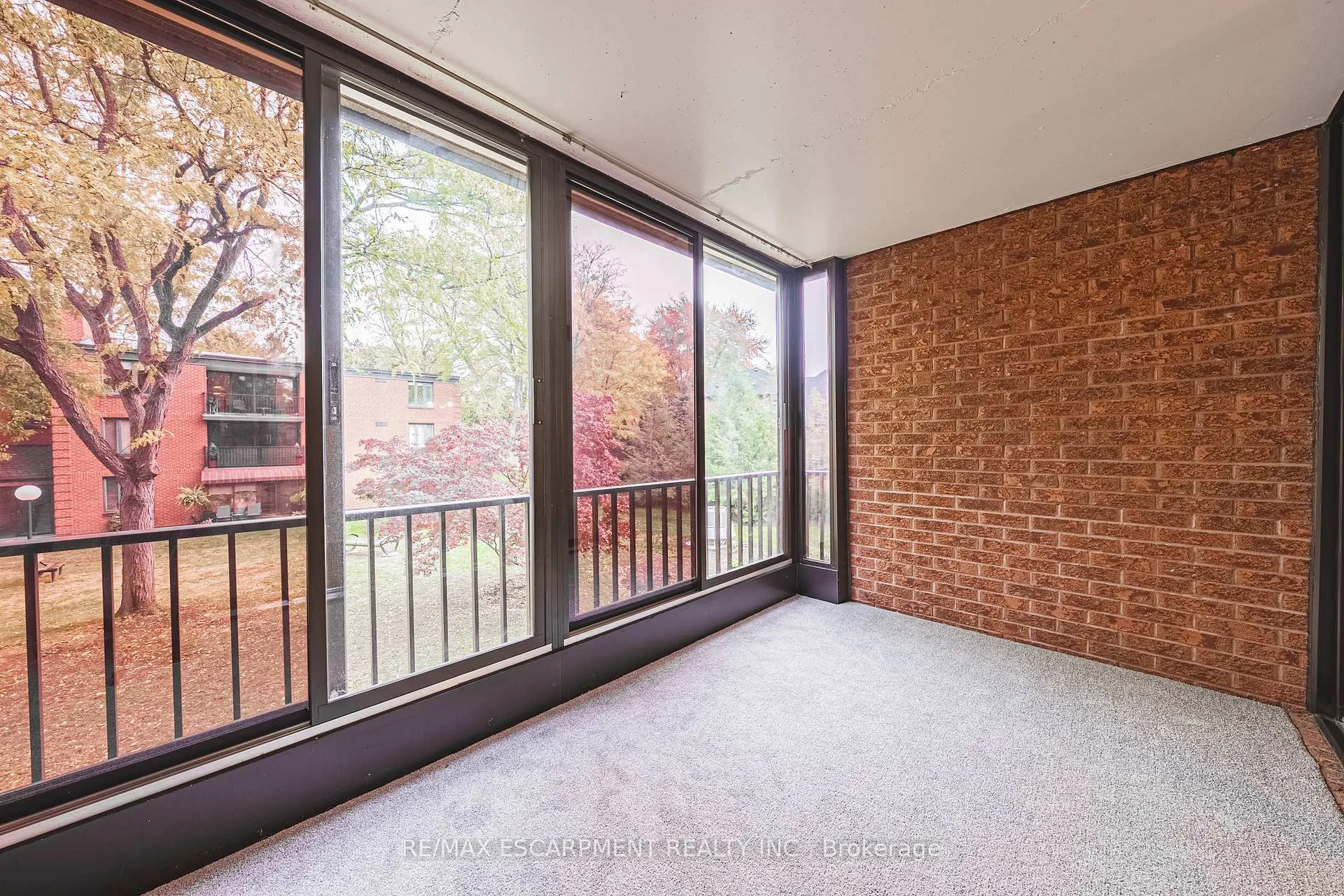 Photo 28 of Unit 215, 150 Wilson Street W, Hamilton, Ancaster — HOMEH
