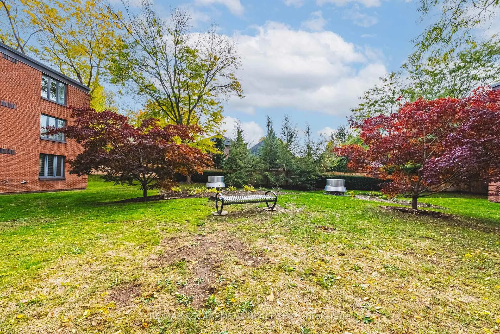 Photo 32 of Unit 215, 150 Wilson Street W, Hamilton, Ancaster — HOMEH