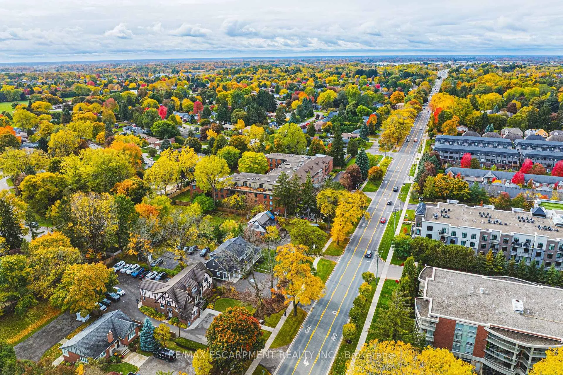 Photo 38 of Unit 215, 150 Wilson Street W, Hamilton, Ancaster — HOMEH