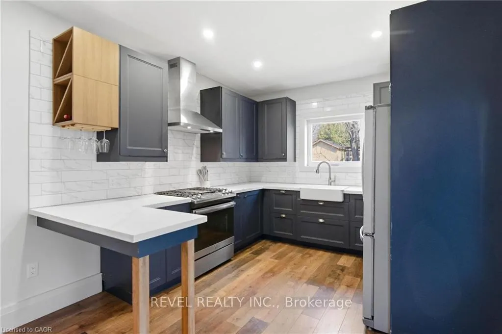 Photo 4 of 47 Wood Street E, Hamilton, North End — HOMEH