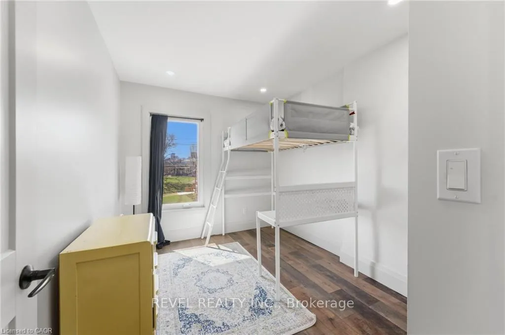 Photo 18 of 47 Wood Street E, Hamilton, North End — HOMEH