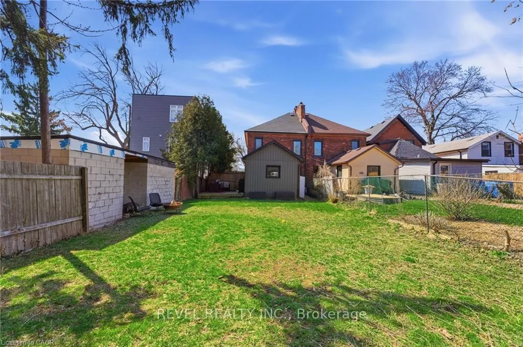 Photo 22 of 47 Wood Street E, Hamilton, North End — HOMEH