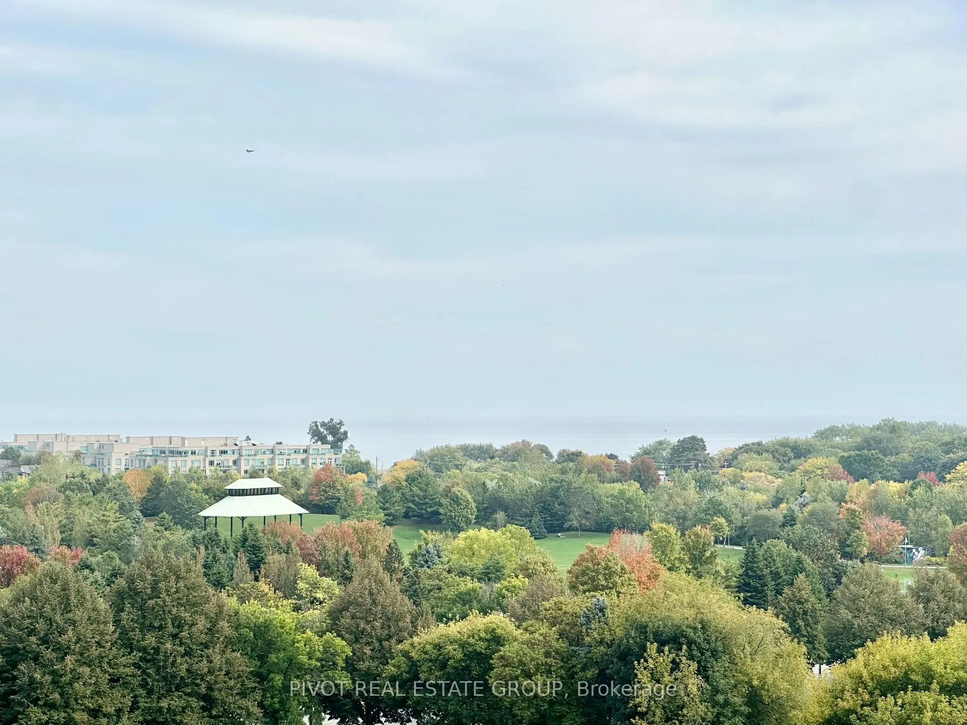Photo 8 of Unit 907, 1050 Eastern Avenue, Toronto, The Beaches — HOMEH