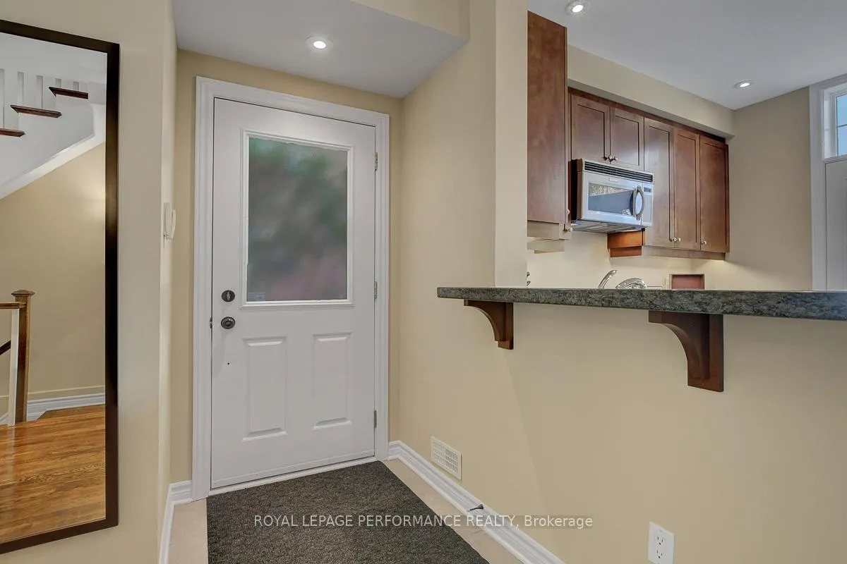 Photo 3 of 318 Iona Street, Ottawa, Westboro/Hampton Park — HOMEH