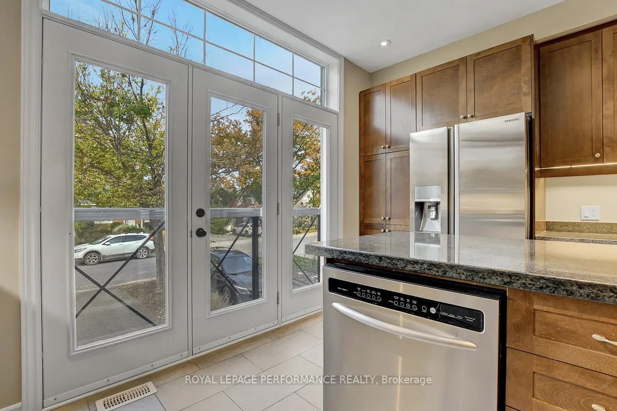 Photo 7 of 318 Iona Street, Ottawa, Westboro/Hampton Park — HOMEH