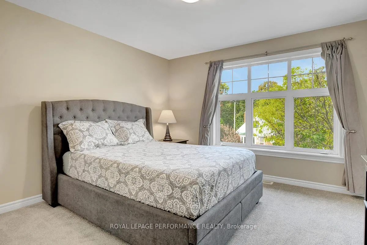 Photo 13 of 318 Iona Street, Ottawa, Westboro/Hampton Park — HOMEH