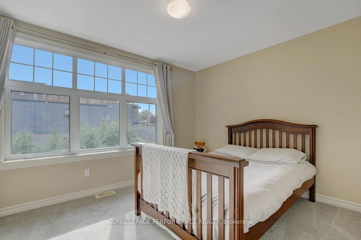 Photo 16 of 318 Iona Street, Ottawa, Westboro/Hampton Park — HOMEH