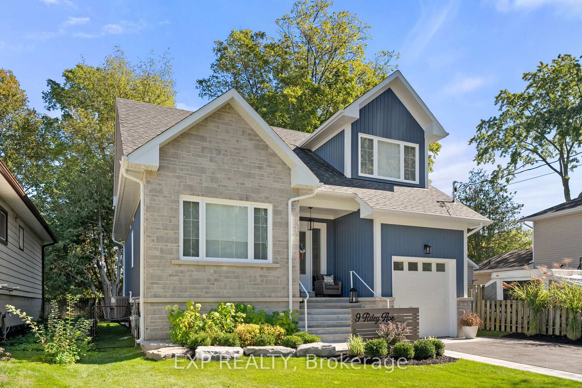 Photo 6 of 9 Riley Avenue, Georgina, Sutton & Jackson's Point — HOMEH