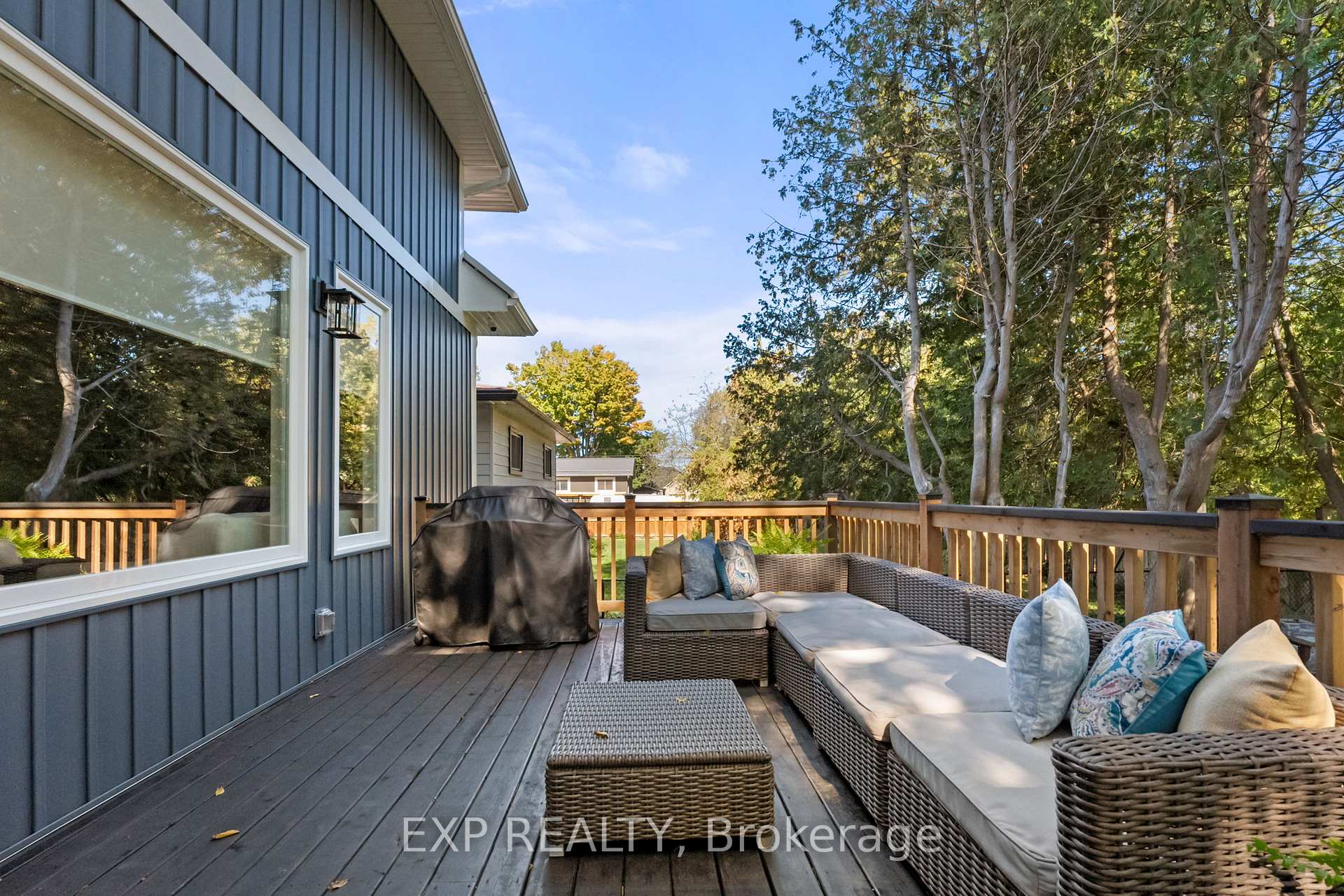 Photo 36 of 9 Riley Avenue, Georgina, Sutton & Jackson's Point — HOMEH