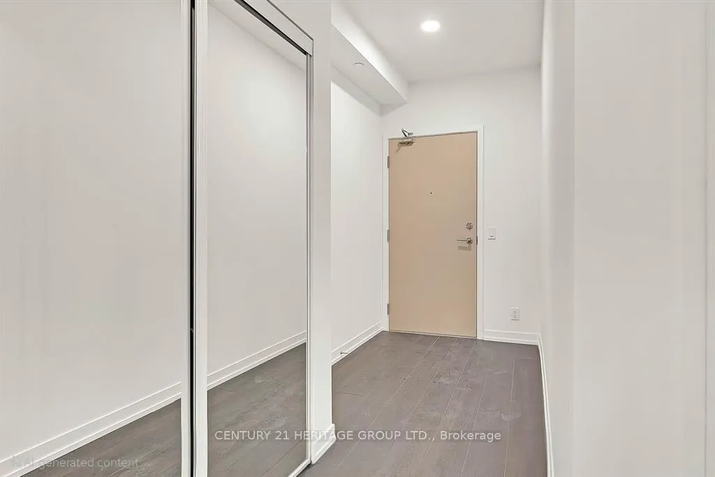 Photo 2 of Unit 315, 2020 Bathurst Street, Toronto, Humewood-Cedarvale — HOMEH